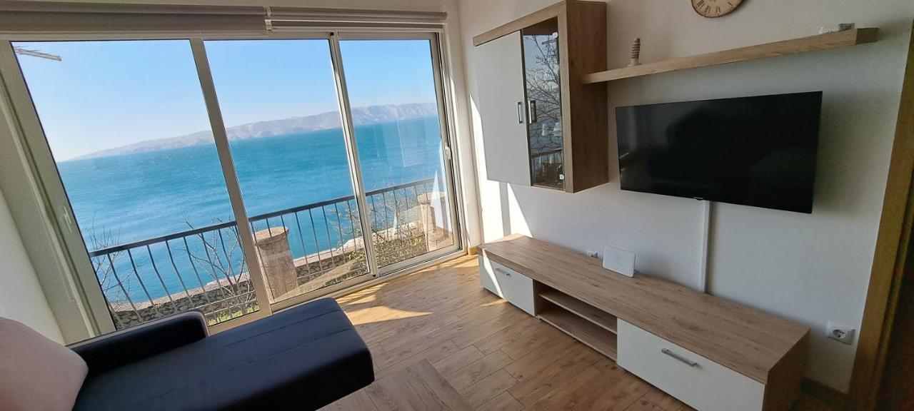 Apartman Helena เซนญ์ ภายนอก รูปภาพ